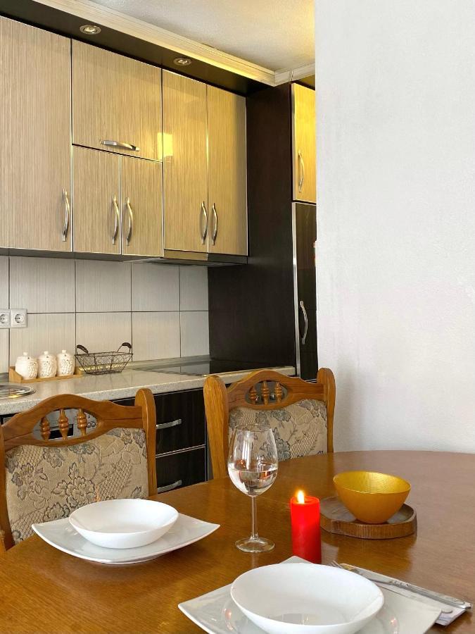 Zogu Apartments - City Center Prisztina Zewnętrze zdjęcie