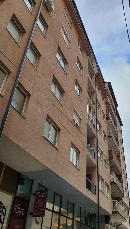 Zogu Apartments - City Center Prisztina Zewnętrze zdjęcie